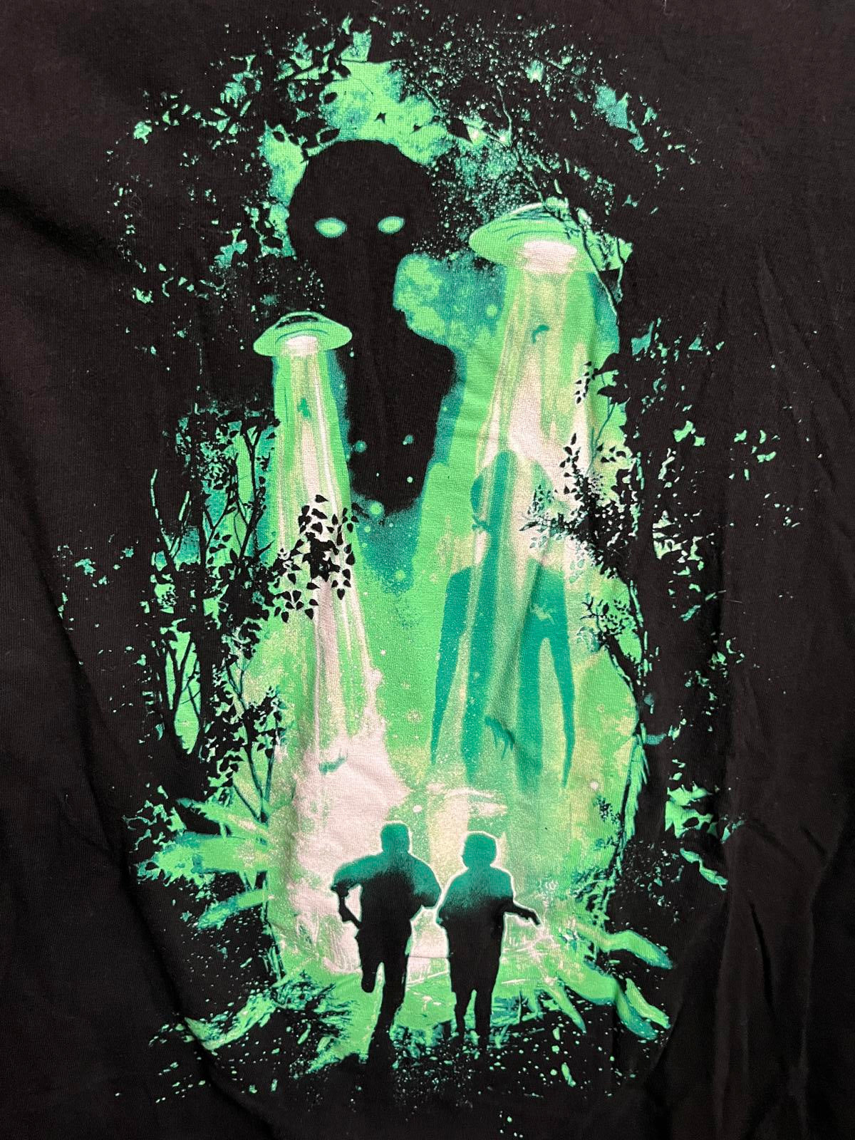 The X-Files TV T-shirt Alien Abductions Shirt - L