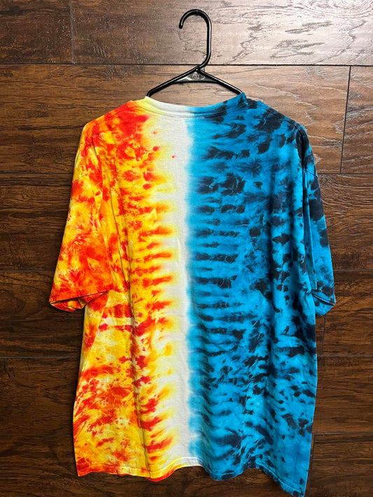 Disney Parks 2013 Good vs Evil T-shirt Disneyland Resort XL