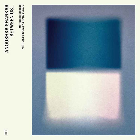 Between Us... (feat. Manu Delago) (Live) [Vinyl]