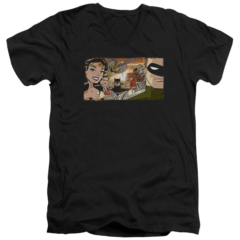 Justice League Cinematic League Mens Slim Fit V-Neck T Shirt Black Officially Licensed