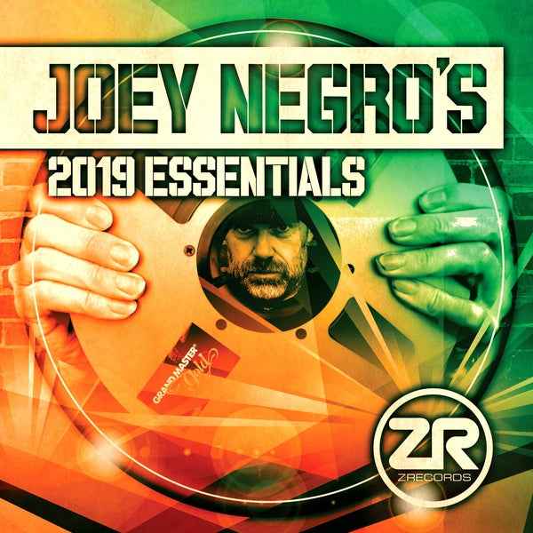 2019 Essentials [CD]
