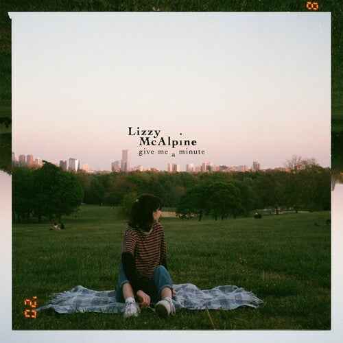Lizzy McAlpine - Give Me a Minute (Reissue) [CD]