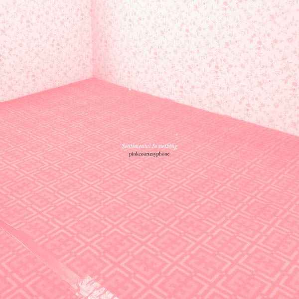 PINKCOURTESYPHONE - Sentimental Something [Vinyl]