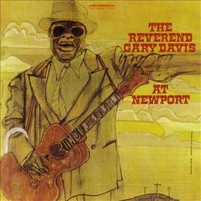 At Newport [Vinyl]