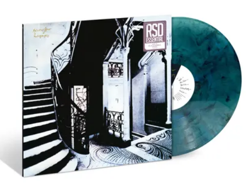 She Hangs Brightly (Indie Exclusive Aqua) [Vinyl]