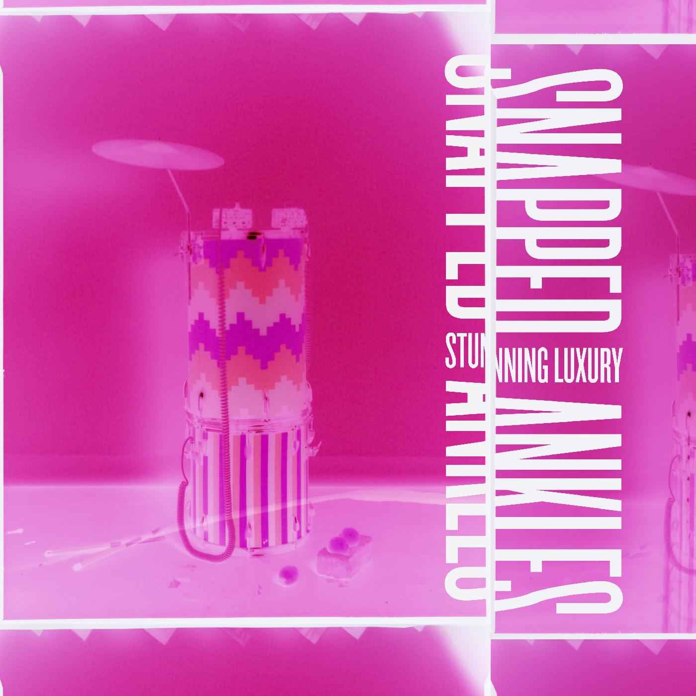 Stunning Luxury [CD]