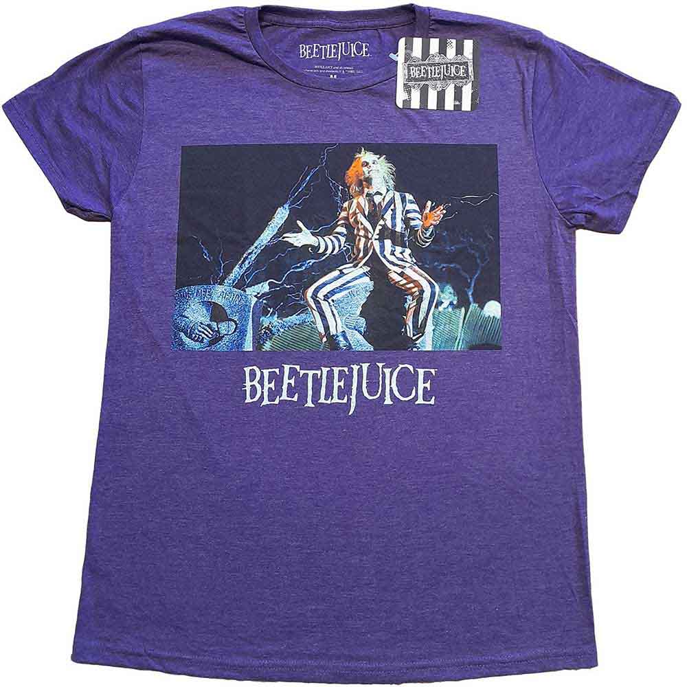Warner Bros Beetlejuice Sitting on a Tombstone [T-Shirt] - Rock Band Apparel
